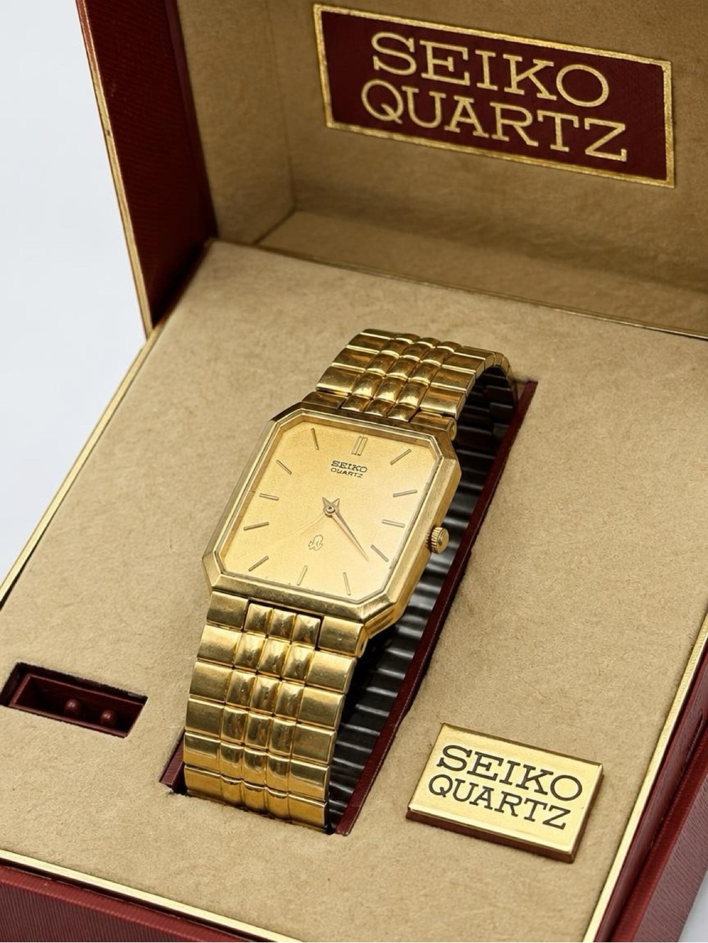 Vintage 1989 Mens Seiko Quartz Tank Watch-Original Box, New Battery 5Y30-5K09